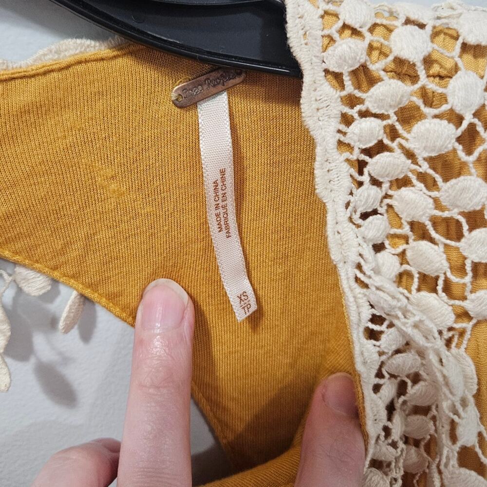 ๐ Free People Mustard Yellow Orange Crochet Collar Keyhole Back Mini Dress XS - Picture 11 of 13